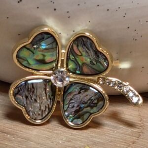 Nwot Elegant Abalone Shell 4 Leaf Clover Brooch Lucky Pin Charm Scarf Jacket Bag